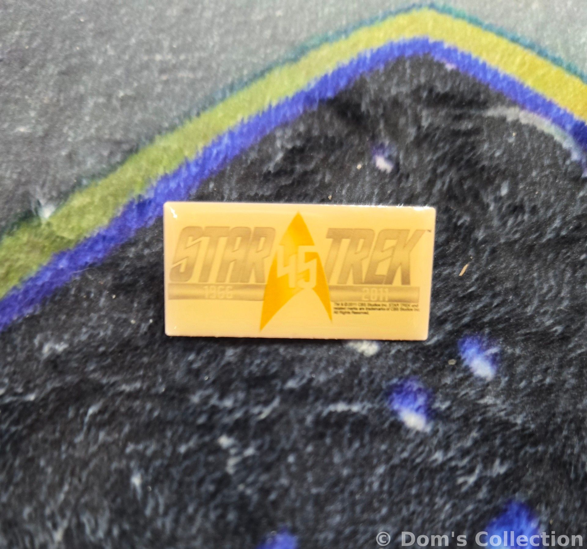 Badge commémoratif Star Trek 45e anniversaire