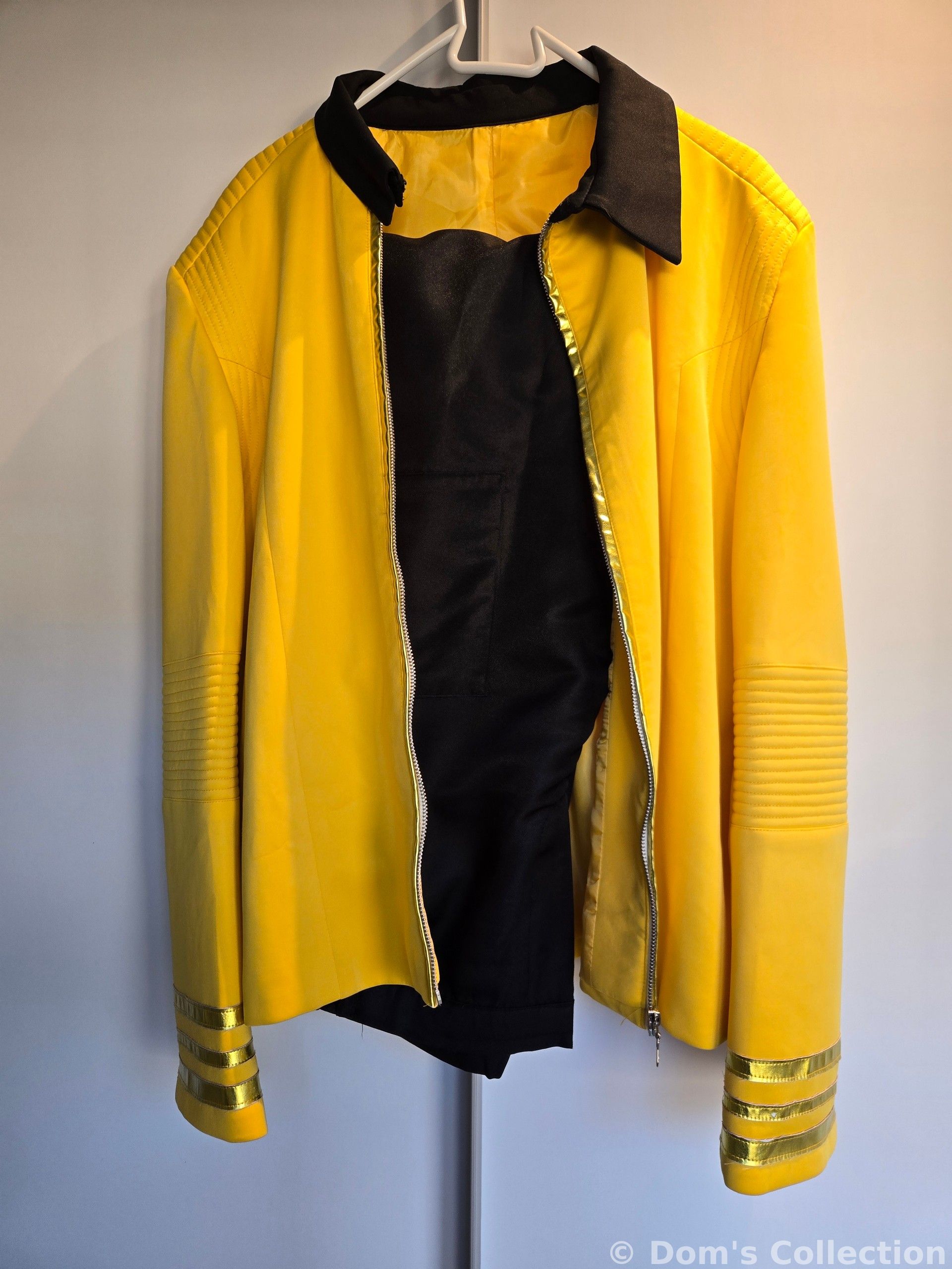 Uniforme complet de Christopher Pike